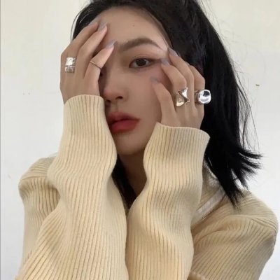 歌舞团的女人们